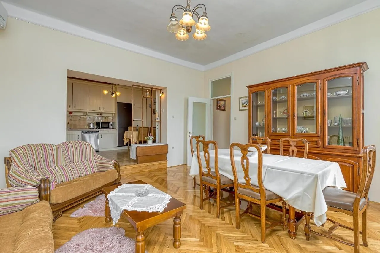 Apartment Viking Rovinj With Sea View