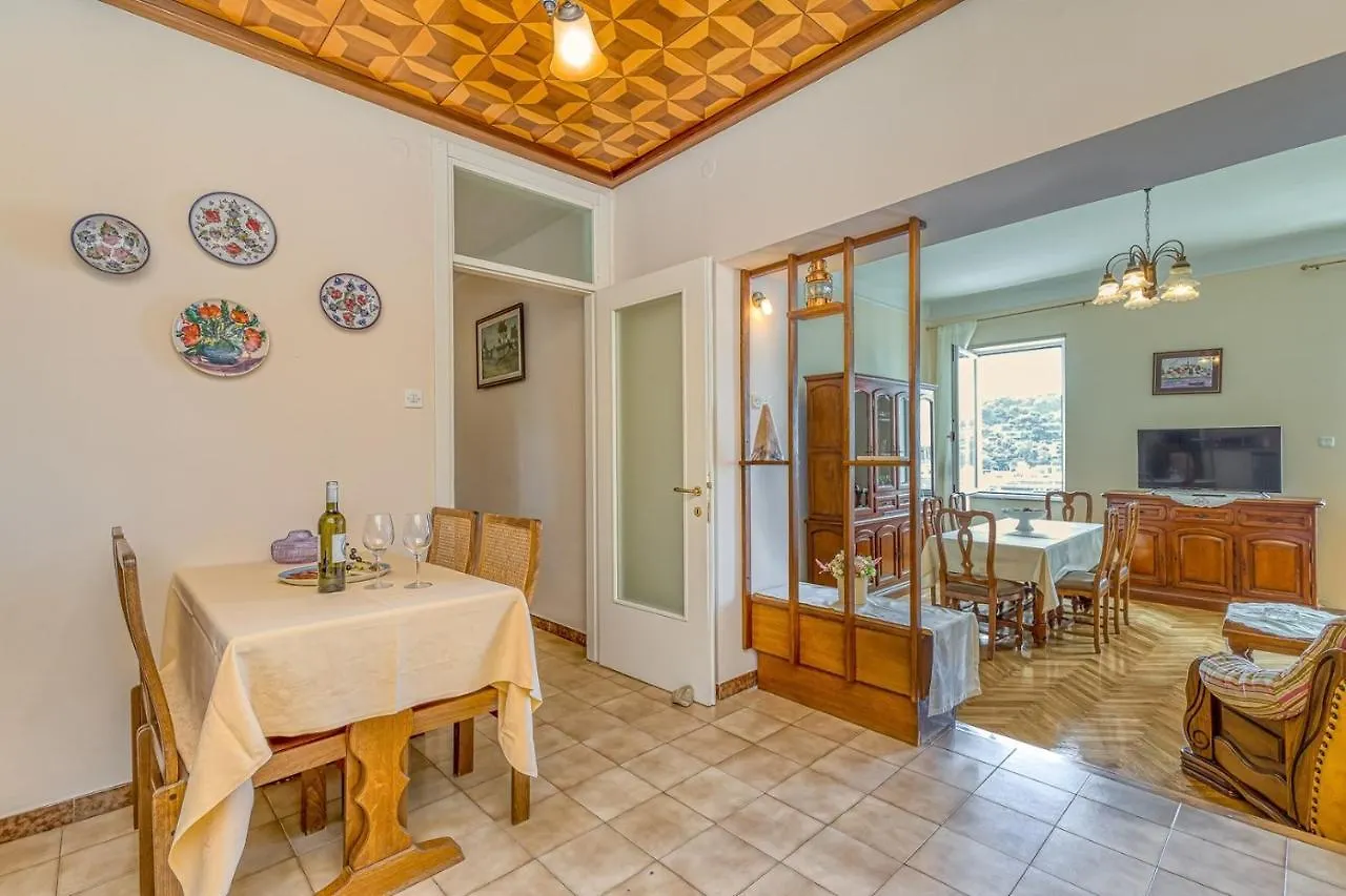 Apartment Viking Rovinj With Sea View